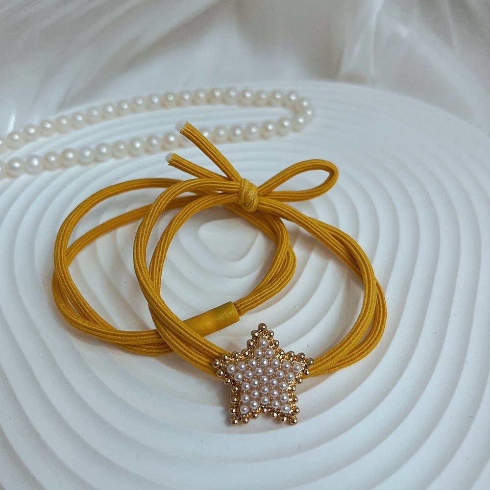 Pearl Star Thin Hair Ties (two items)